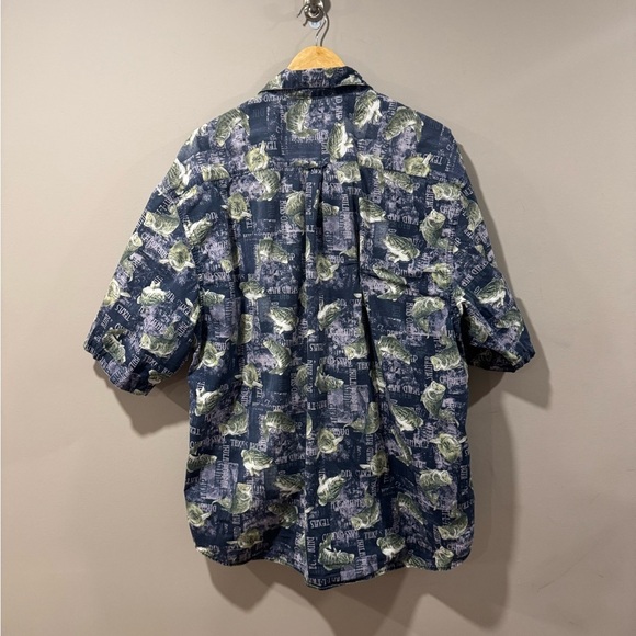 Columbia All Over Print AOP Base Fish Shirt Hawaiian Beach - Picture 2 of 8